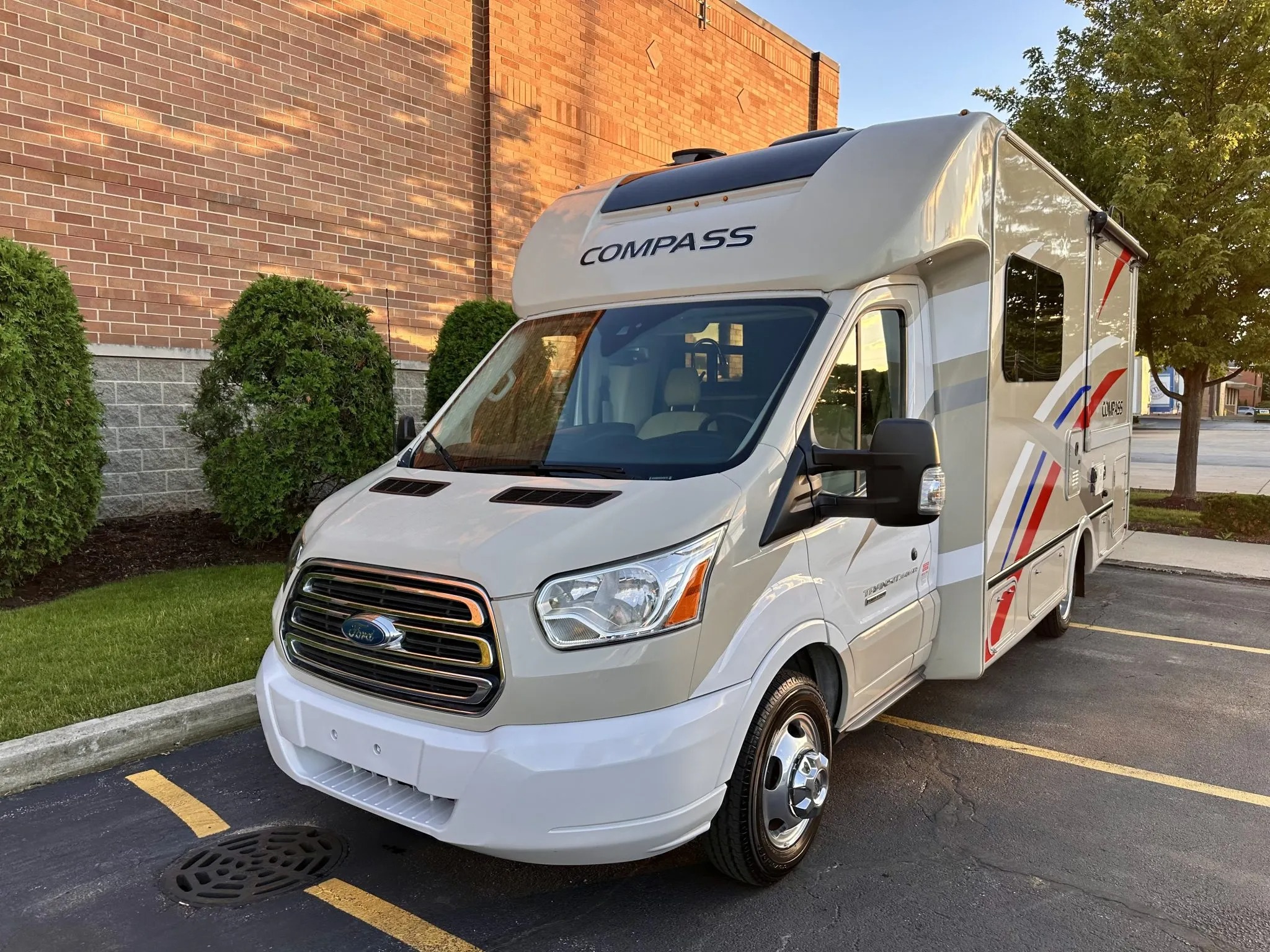 2018 Compass 23TB