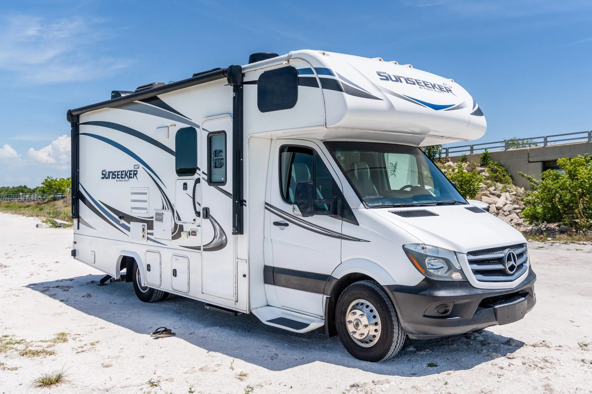 2020 Sunseeker MBS 2400WS